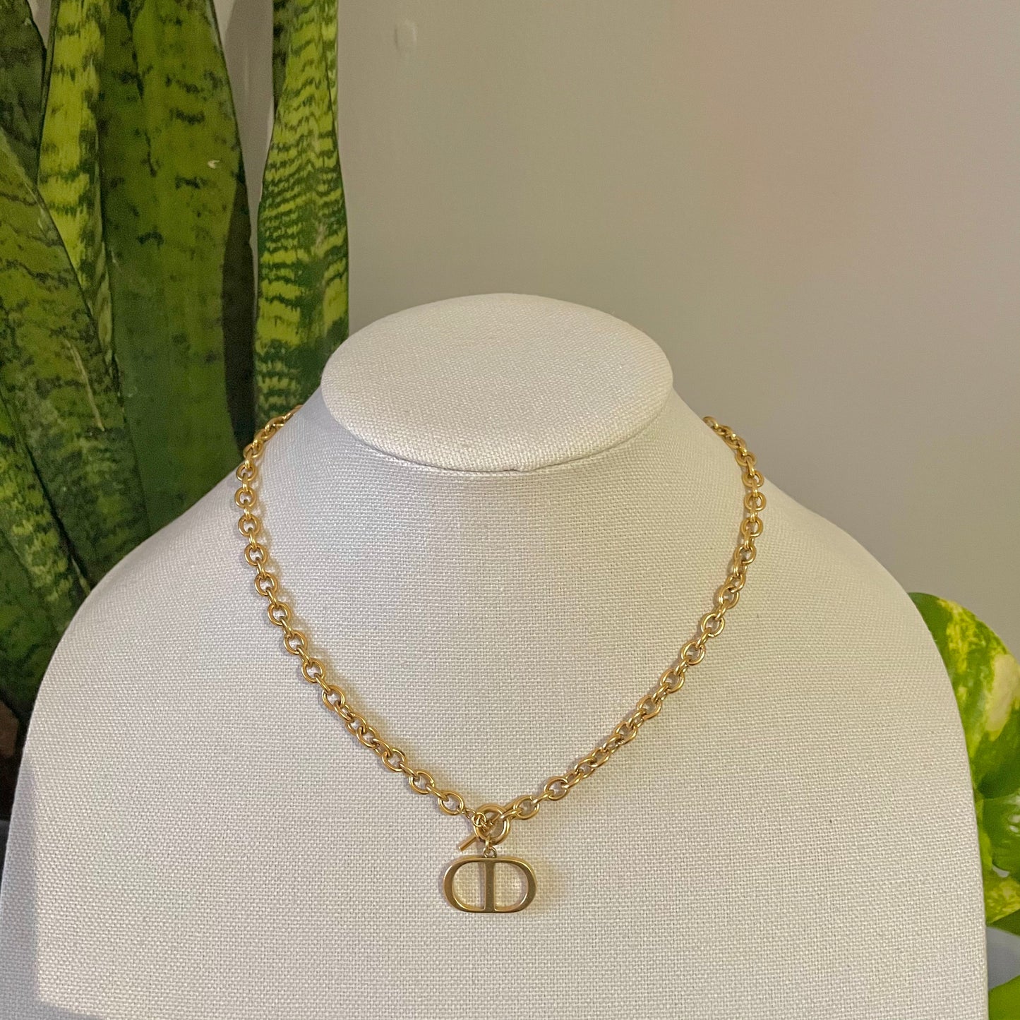 Christian Dior CD Gold Chain Necklace | Reworked Vintage